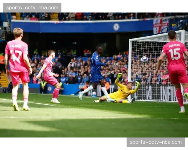 诺丁汉森林对阵水晶宫解围次数偏多 防守压力相对较大